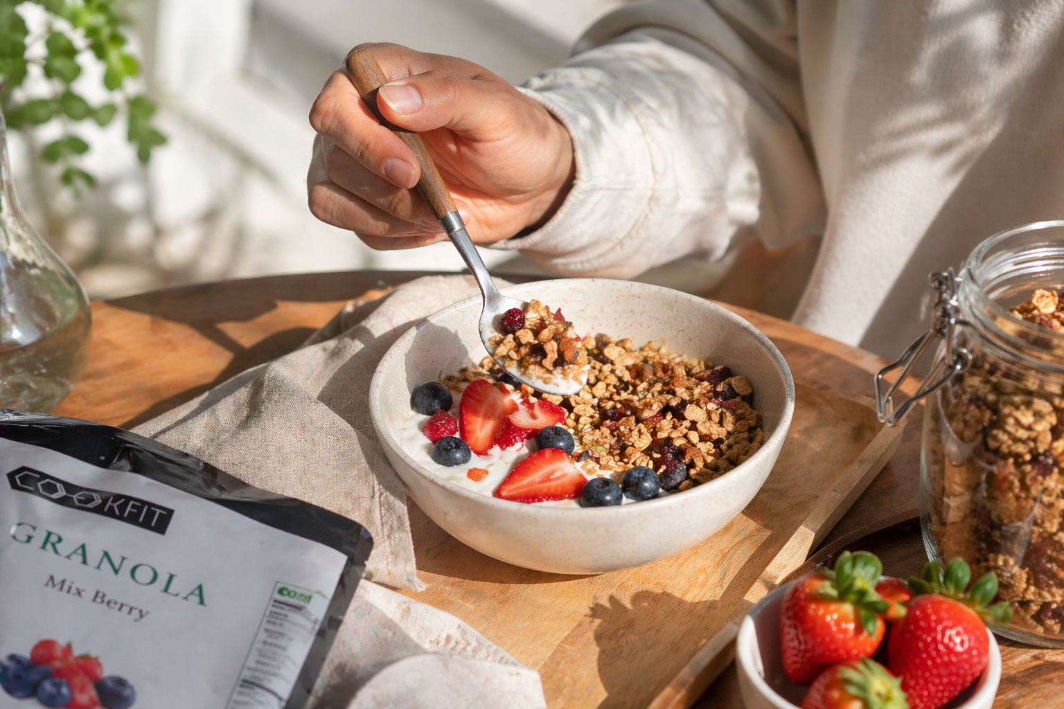 Granola Hero Image